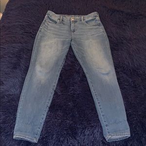 American Eagle “the dream jean”